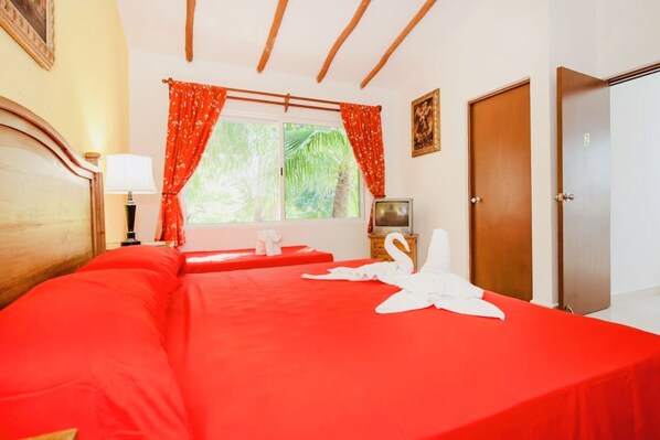 1 sovrum, internet och sängkläder