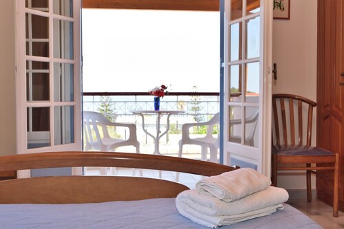 Tzivras Three-Bedroom Villa