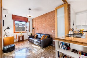 Unclassified image, 5 of 23, button - Mary - Holiday rental Malaga City (Málaga)