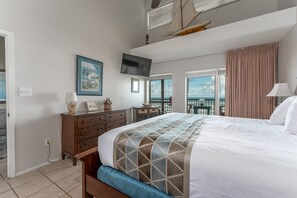 2 bedrooms, iron/ironing board, internet, bed sheets