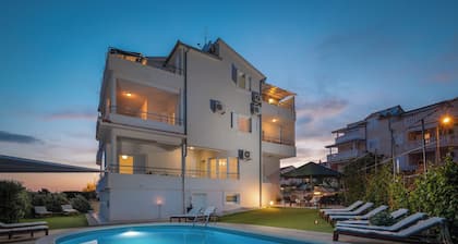 Apartments Arausa with Pool