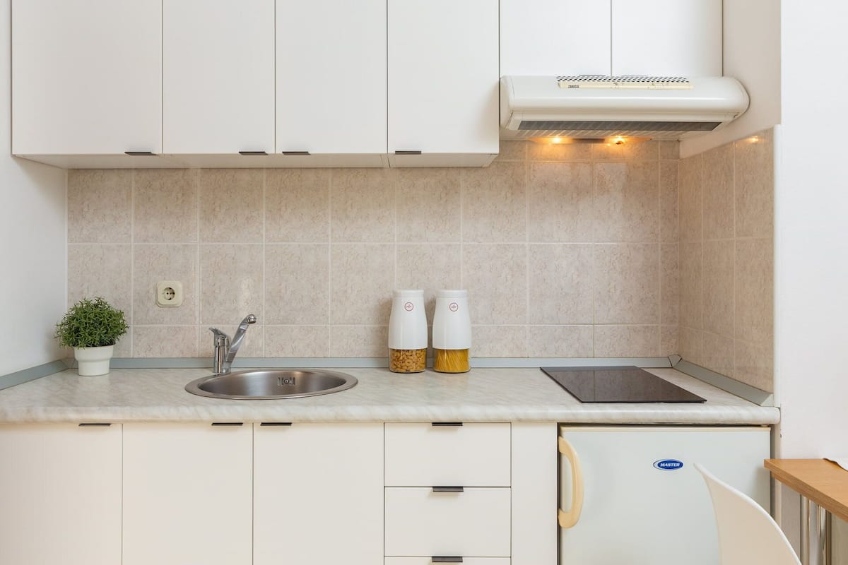 Apartemen (2) | Dapur pribadi