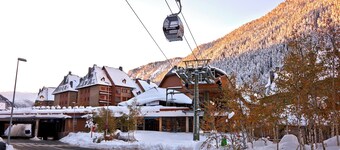 Val de Ruda Luxe Apartment 50 af FeelFree landet