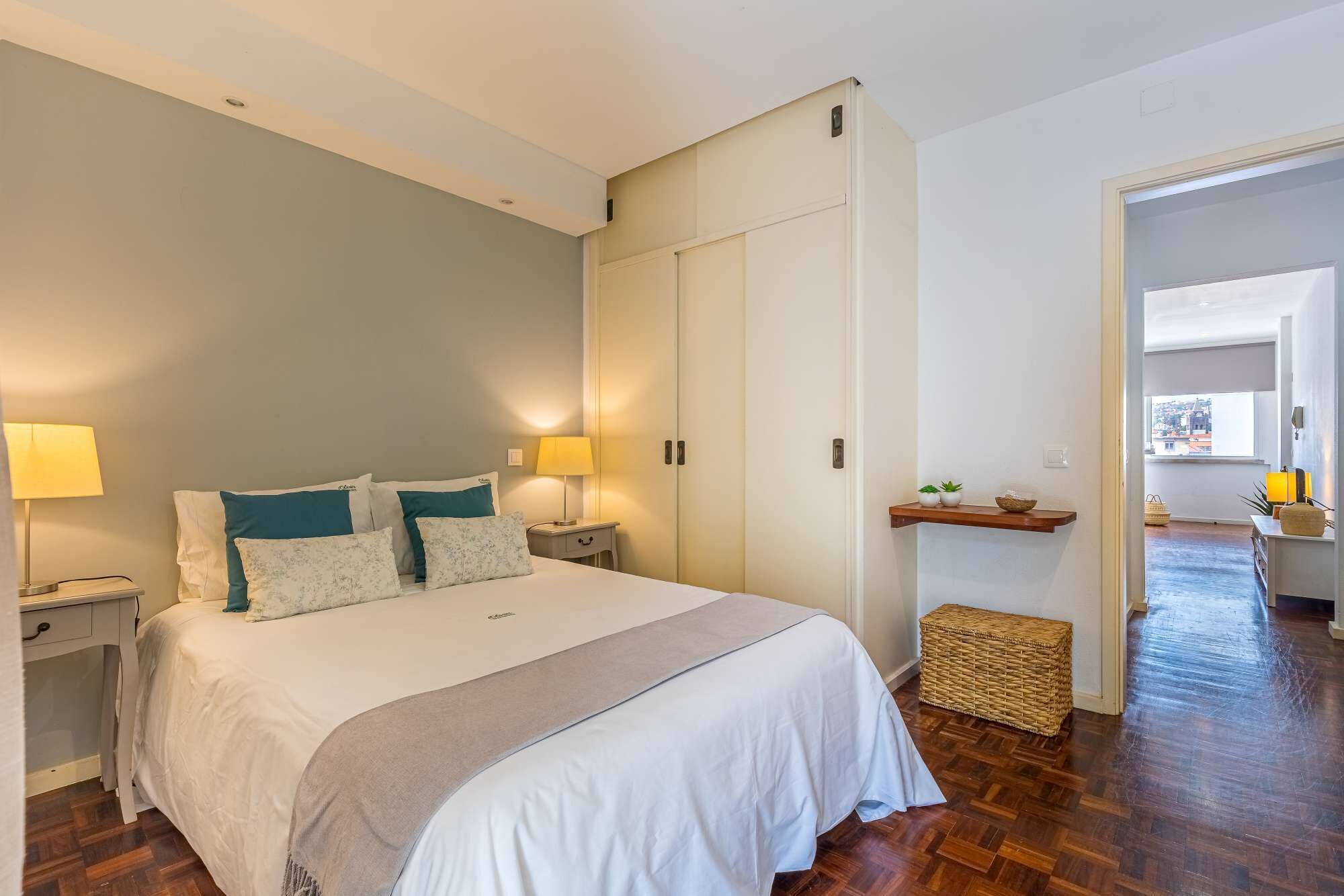 1 bedroom, iron/ironing board, travel crib, WiFi