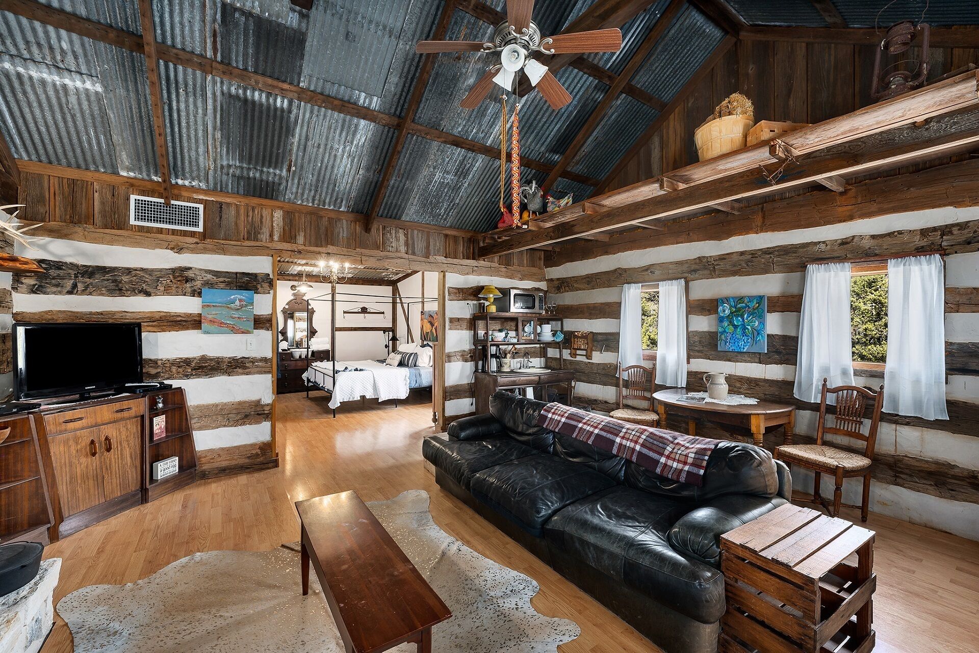 Smart TV, fireplace, DVD player