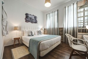 Habitación doble, baño privado | Insonorización y wifi gratis