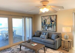 TV - Beachside Escape | Spacious 1BR with Balcony (Destin)