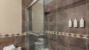 Hair dryer - Open-Style Condo w/Chic Kitchen+Dining Area, WiFi, Lanai–Kamaole Sands 9206 (KIHEI)