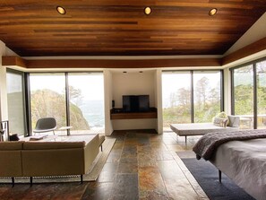 Fer et planche à repasser, Wi-Fi gratuit, draps fournis