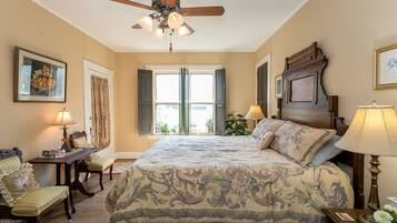 3 chambres, coffre-fort, accès au Wi-Fi (inclus), literie fournie