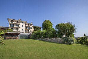 Exterior - Casa Montegolo With Pool And Lake View (Costermano)