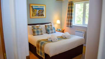 3 slaapkamers, een strijkplank/strijkijzer, internet