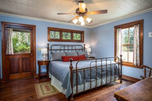 2 makuuhuonetta, ilmainen Wi-Fi, vuodevaatteet