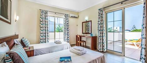 4 dormitoris, wifi i roba de llit