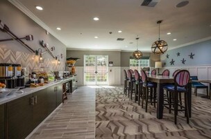 Desayuno continental incluido todos los días