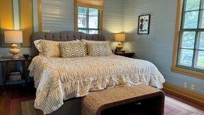 2 soverom, strykejern/-brett, wi-fi (inkludert) og sengetøy