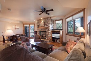 TV, fireplace - CX325 | Lovely ski In/Out Residence | Winter Shuttle | Hot Tub | Pool (Steamboat Springs)