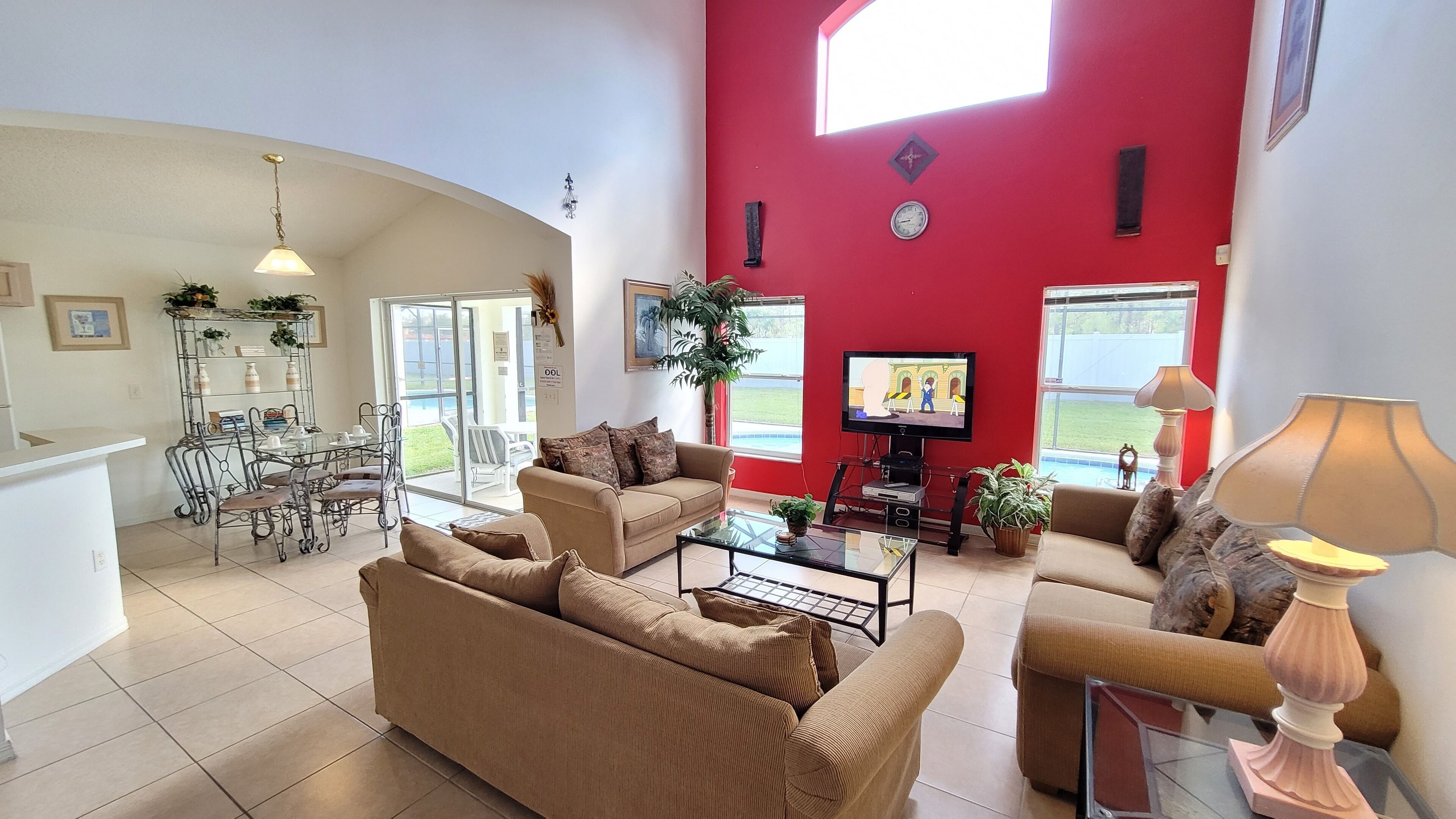 TV, DVD player, books, stereo