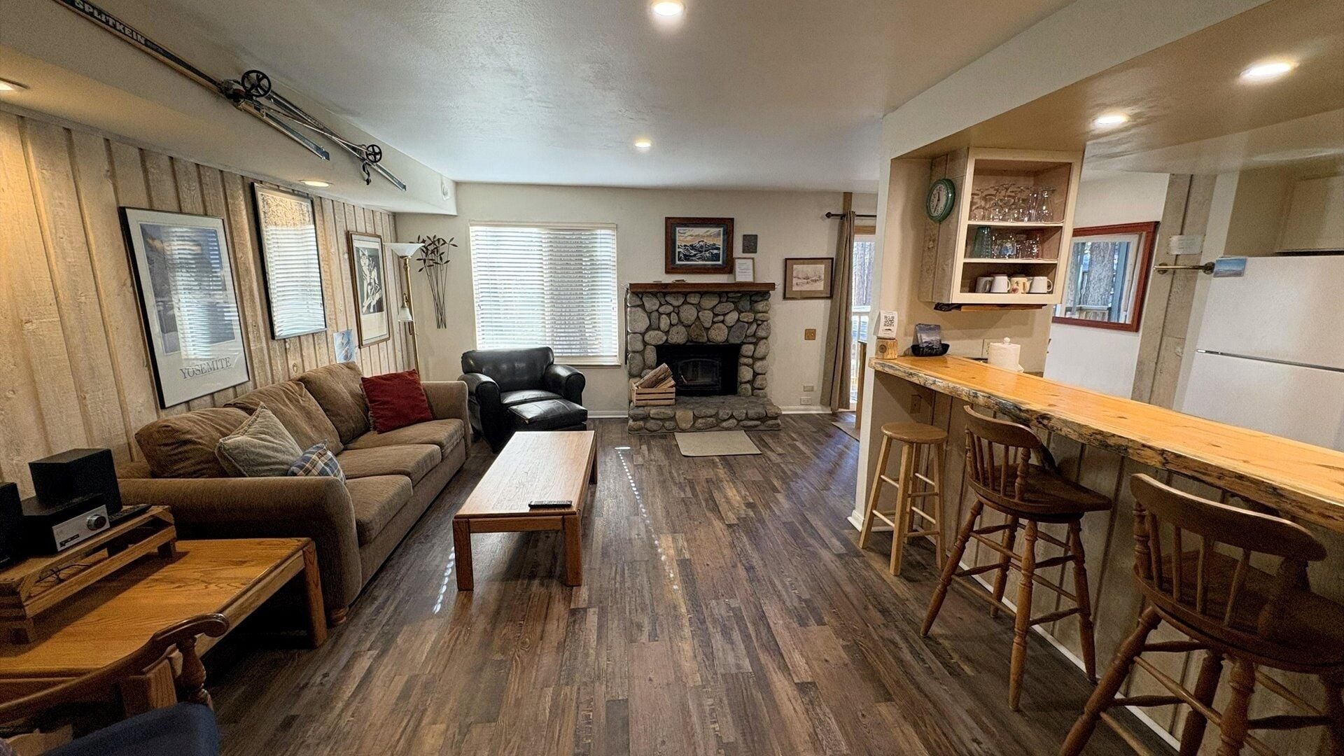 Fireplace, DVD player, offices