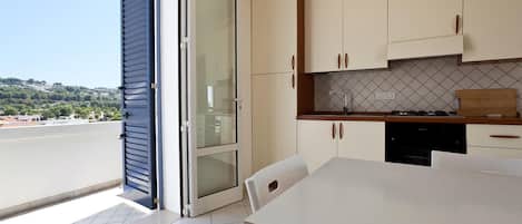 تناول الطعام