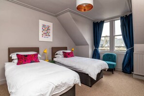 7 makuuhuonetta, internet, vuodevaatteet