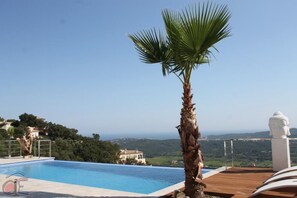 Alberca climatizada 