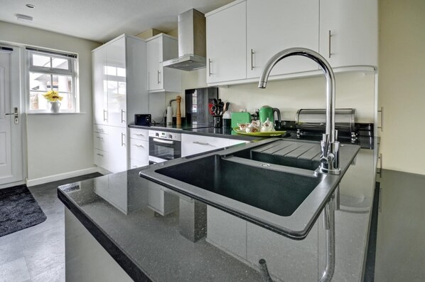 Microwave, oven, dishwasher, toaster