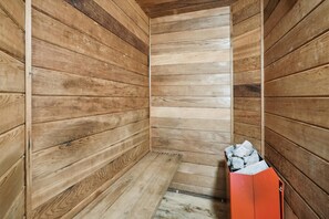 Sauna - Cozy 4-Bedroom Townhouse– Ideal for Groups & Families Snow Flurry (Killington)