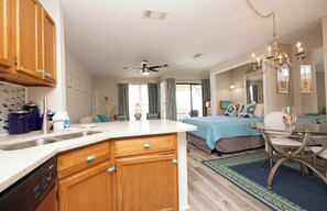 Iron/ironing board, free WiFi, bed sheets