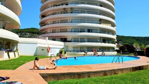 Pool - MEDES PARK I 2-7 (Estartit)
