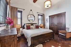3 camere, ferro/asse da stiro, Wi-Fi gratuito, lenzuola