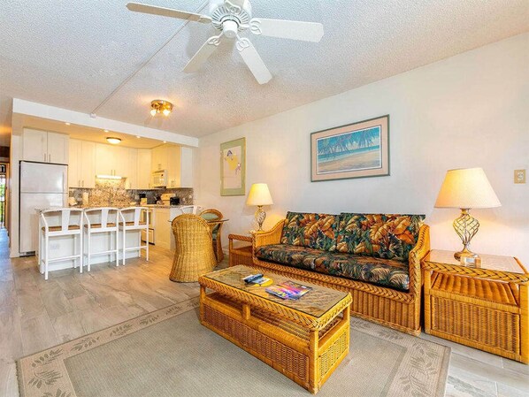 TV, DVD player - Charming Condo w/Lanai - Kamaole Sands 8304 (KIHEI)