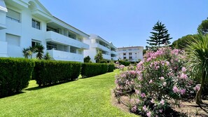 Exterior - GREEN CLUB P 102 (Pals)