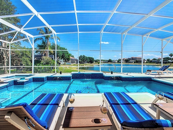 Piscine extérieure, piscine chauffée