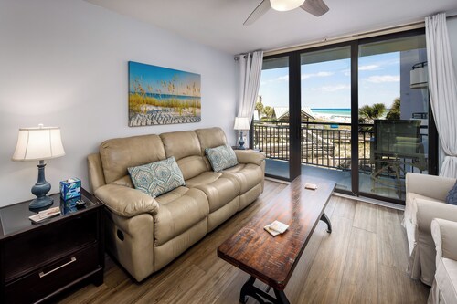 Nautilus 2307 - Gulf View 2 BR 2 BA  3rd Floor Free Beach Service 3/1 - 10/31