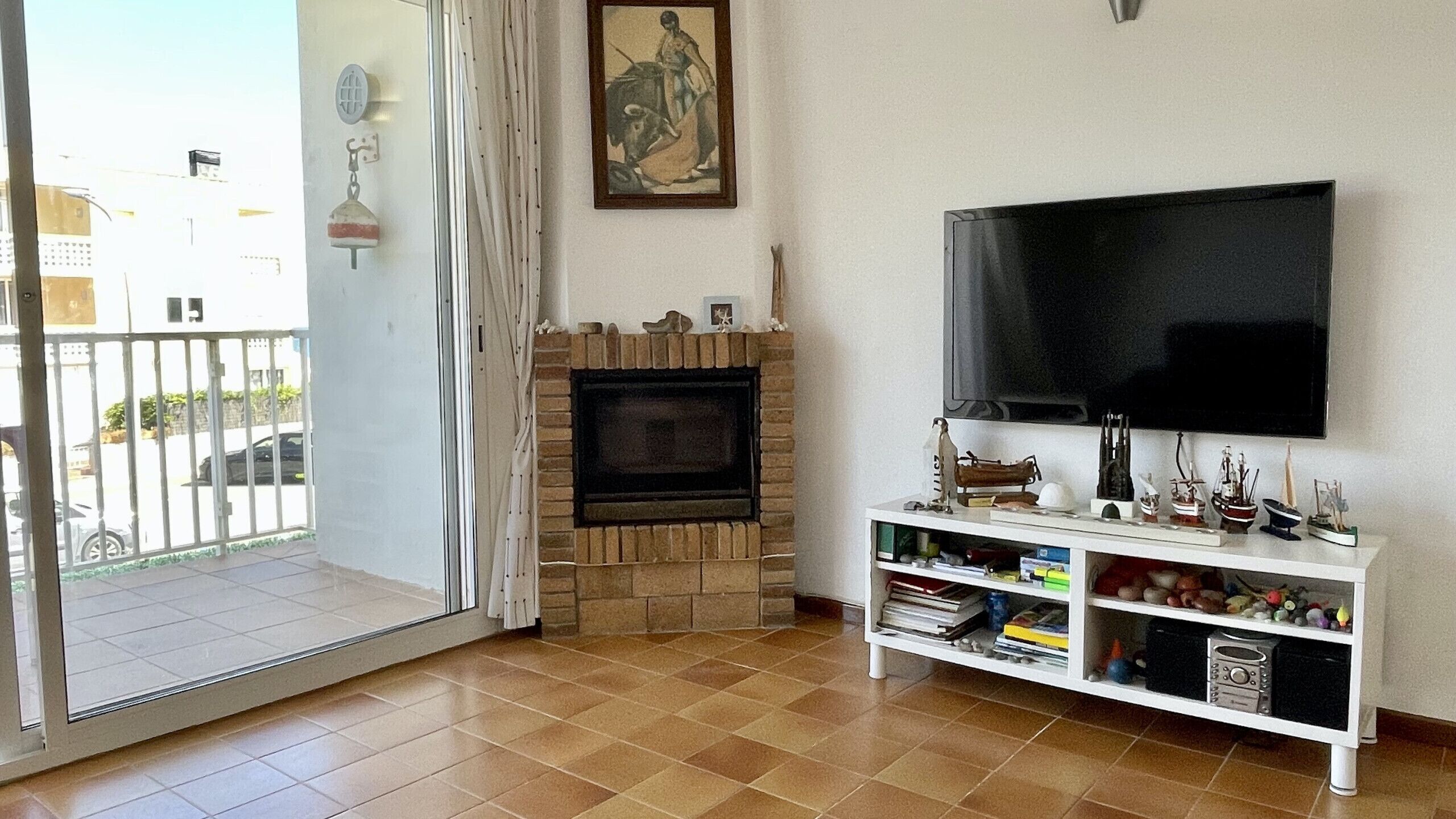 Téléviseur, foyer