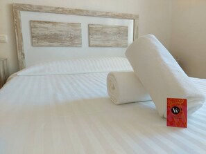 3 bedrooms, travel crib, free WiFi, bed sheets