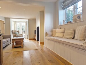 Smart TV, DVD player