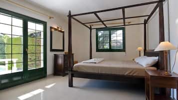 3 Schlafzimmer, Bügeleisen/Bügelbrett, WLAN, Bettwäsche