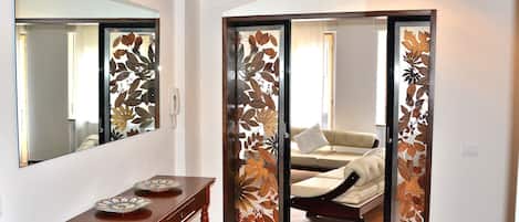Apartment, 3 Bedrooms | Room amenity
