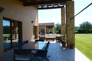 Outdoor dining - VILLA BRUGUERES BEGUR (Begur)