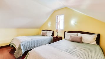 2 Schlafzimmer, Schreibtisch, Bügeleisen/Bügelbrett, kostenloses WLAN