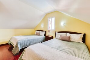2 Schlafzimmer, Schreibtisch, Bügeleisen/Bügelbrett, kostenloses WLAN