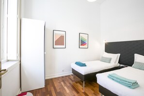 1 bedroom, iron/ironing board, free WiFi