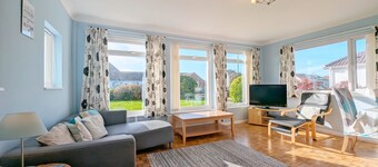 A family house that sleeps 6 guests  in 3 bedrooms