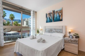 2 habitaciones, tabla de planchar con plancha y wifi gratis 