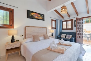 5 bedrooms, iron/ironing board, WiFi, bed sheets - Casa Virginia - Javea, Costa Blanca (Javea)