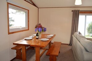 Dining - Cockleshell Lodge located at the waters edge near Otter Ferry-Pet friendly (Tighnabruaich)