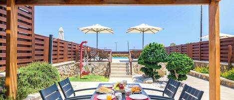 Villa (2 Bedrooms) | Exterior