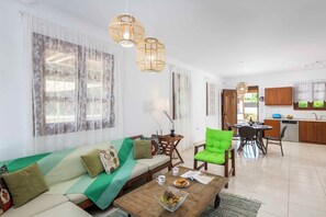 Vila (2 Bedrooms) | Parte interna